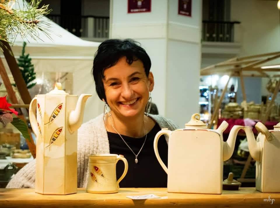 hubička ke konvici forma