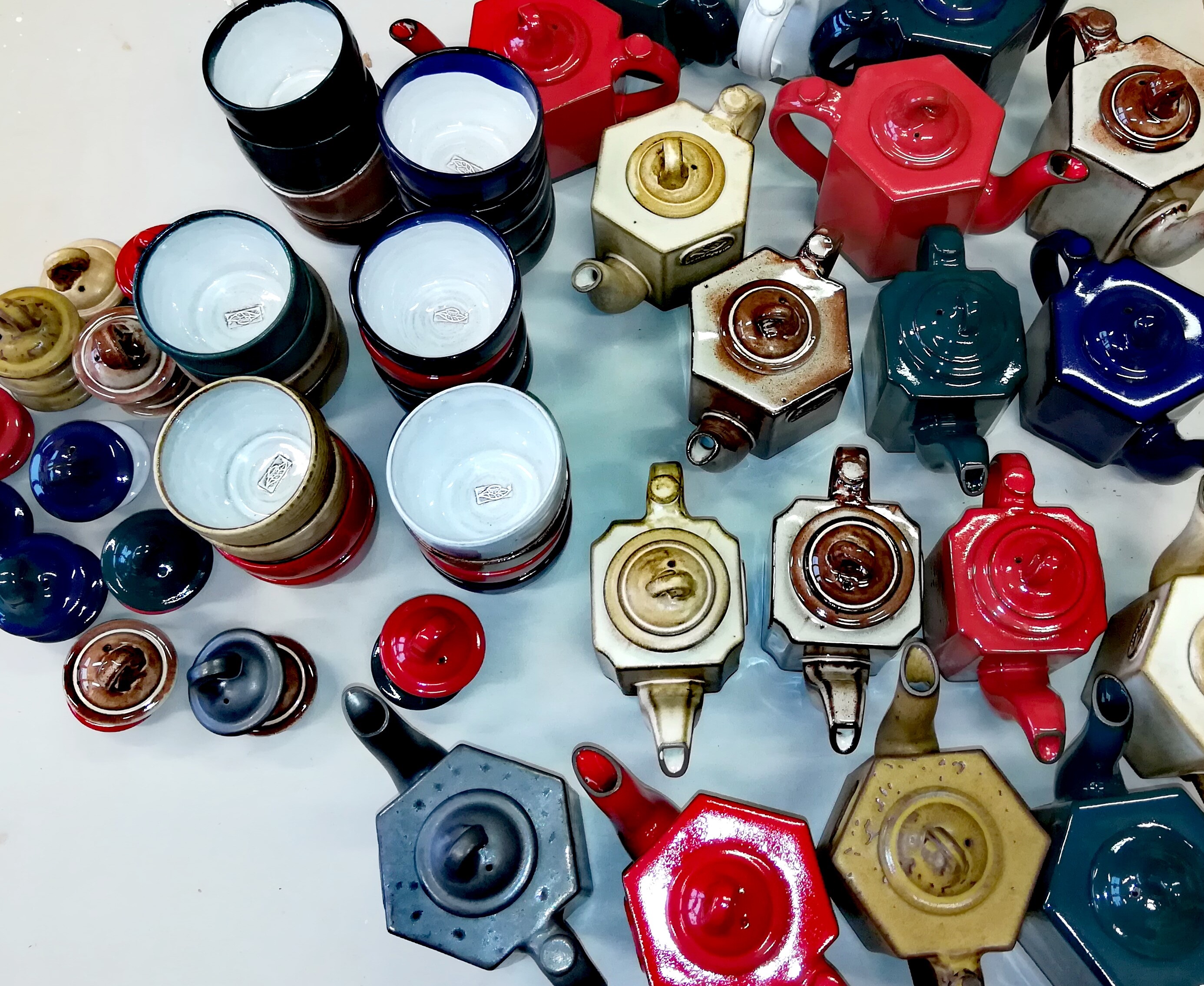 hubička ke konvici forma